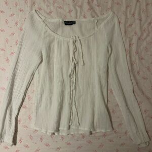 PrettyLittleThing White Cheesecloth Tie Front Shirt